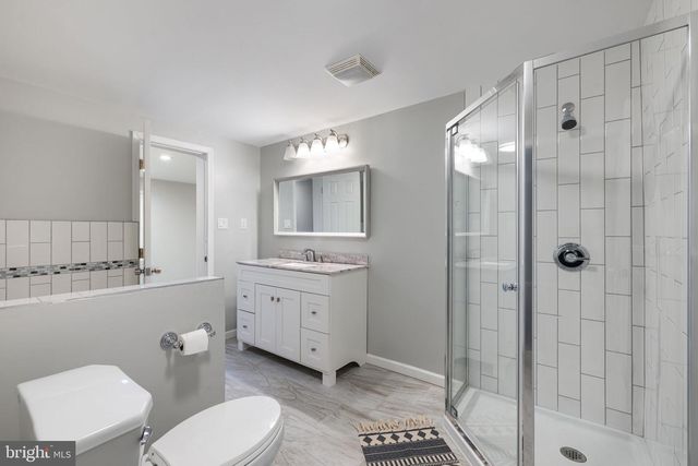 247 MARSDEN HEIGHTS RD, Linden, VA 22642