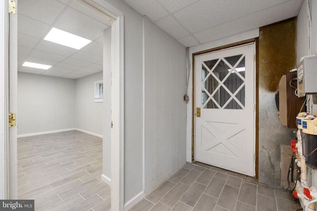 247 MARSDEN HEIGHTS RD, Linden, VA 22642