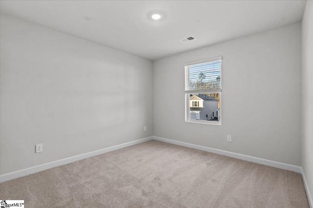 581 Cozy Bluff Road, Spartanburg, SC 29301