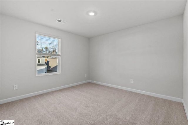 581 Cozy Bluff Road, Spartanburg, SC 29301