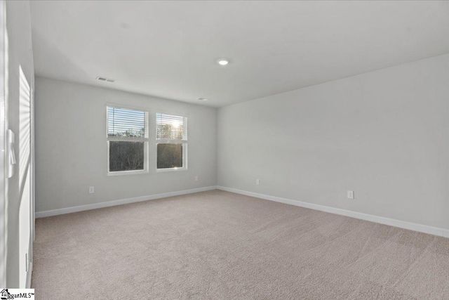 581 Cozy Bluff Road, Spartanburg, SC 29301