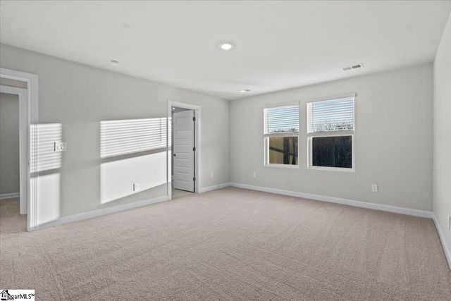 581 Cozy Bluff Road, Spartanburg, SC 29301