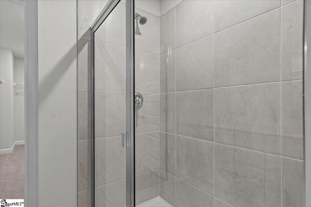 581 Cozy Bluff Road, Spartanburg, SC 29301