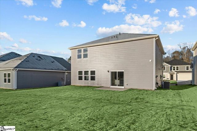 581 Cozy Bluff Road, Spartanburg, SC 29301