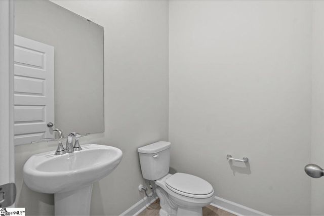 581 Cozy Bluff Road, Spartanburg, SC 29301