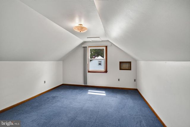 5 DEVON RD, Wilmington, DE 19809