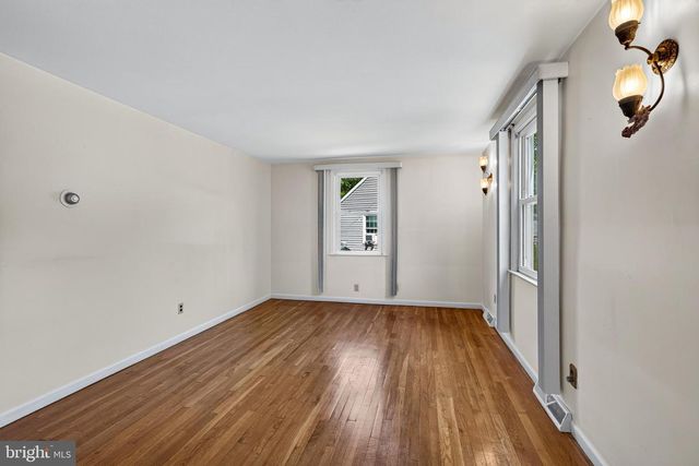 5 DEVON RD, Wilmington, DE 19809