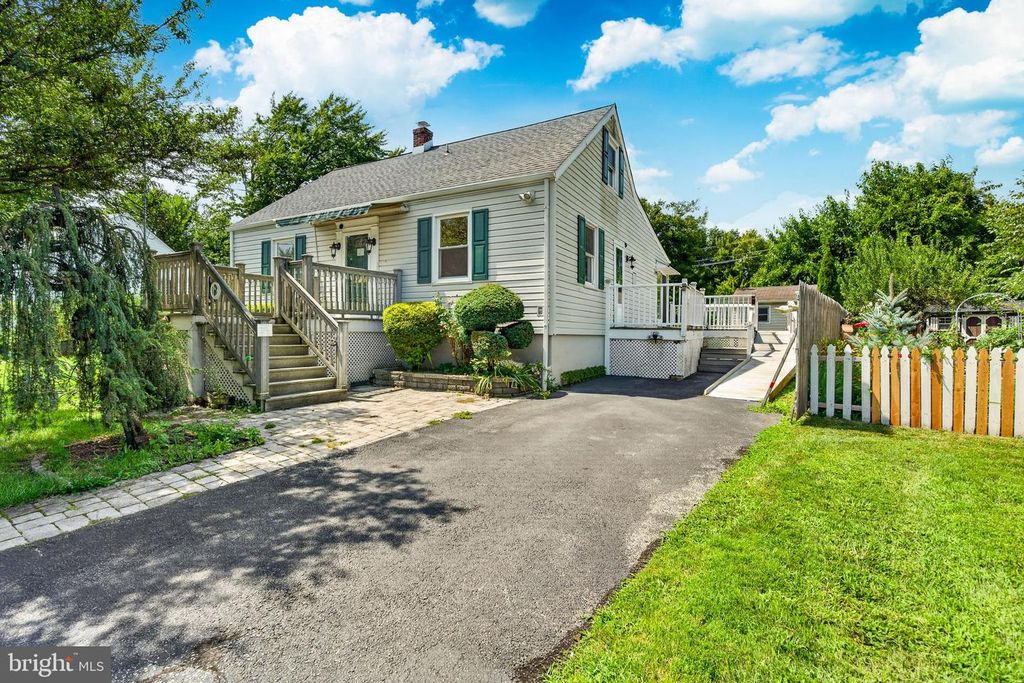 5 DEVON RD, WILMINGTON, DE 19809 — exterior
