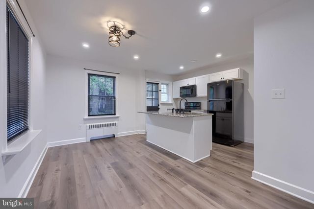 1003 MAPLE AVE, Lancaster, PA 17603