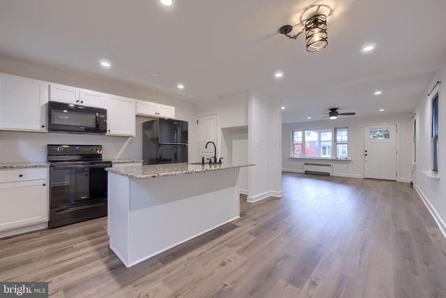 1003 MAPLE AVE, Lancaster, PA 17603