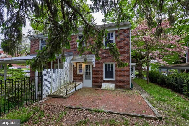 1003 MAPLE AVE, Lancaster, PA 17603