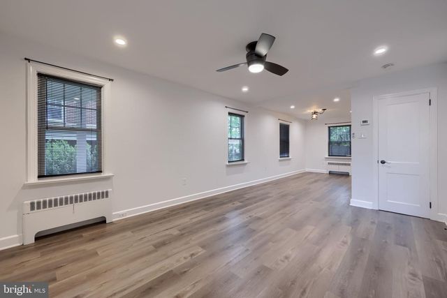1003 MAPLE AVE, Lancaster, PA 17603
