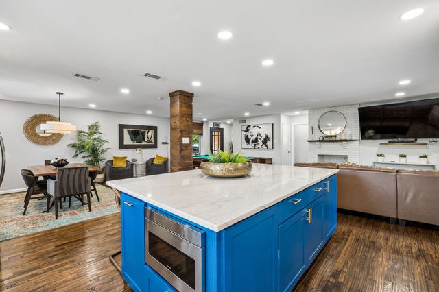 3039 Sharpview Lane, Dallas, TX 75228