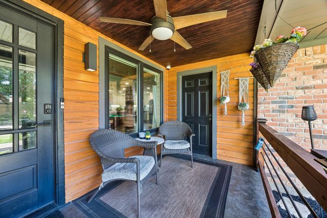 3039 Sharpview Lane, Dallas, TX 75228