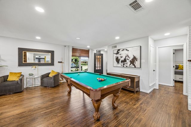 3039 Sharpview Lane, Dallas, TX 75228