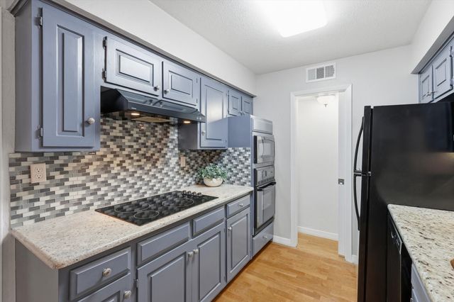 10763 Villager Road B, Dallas, TX 75230