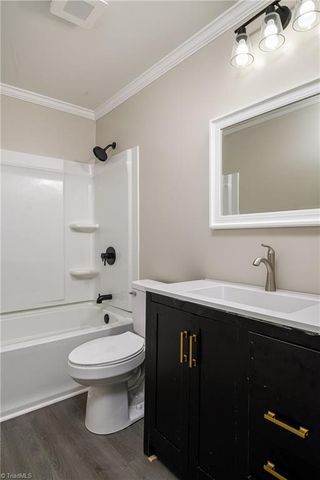 1220 Reynolds Forest Drive, Winston-salem, NC 27107