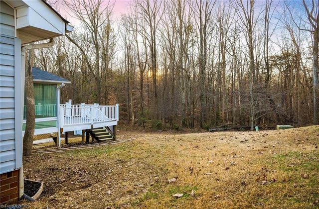 1220 Reynolds Forest Drive, Winston-salem, NC 27107