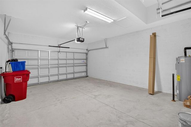 4027 WESTWOOD FIELDS LOOP, Plant City, FL 33565