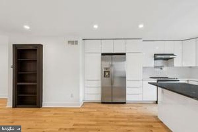 436 BROWN ST, Philadelphia, PA 19123