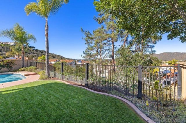 11954 Aspen View Ct, San Diego, CA 92128