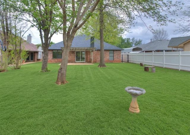 17107 Sunny Hollow Road, Edmond, OK 73012