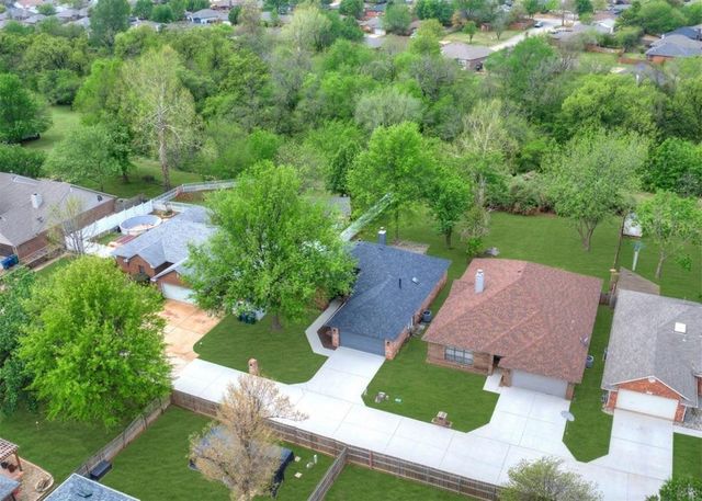 17107 Sunny Hollow Road, Edmond, OK 73012