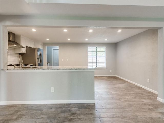 17107 Sunny Hollow Road, Edmond, OK 73012