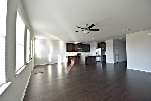 517 Whitney TRL, Leander, TX 78641