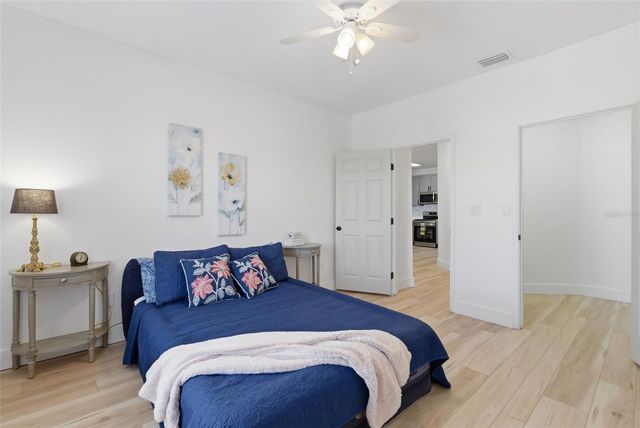 4323 BAYSIDE VILLAGE DRIVE 312, Tampa, FL 33615