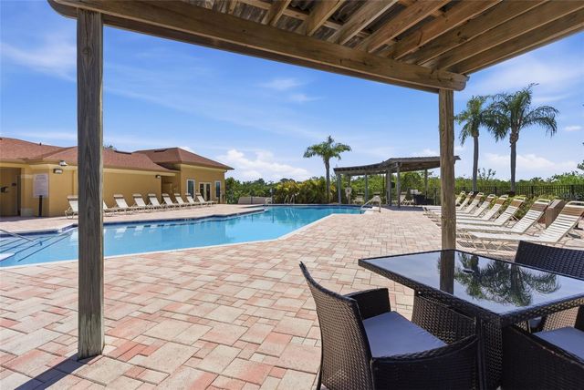 4323 BAYSIDE VILLAGE DRIVE 312, Tampa, FL 33615