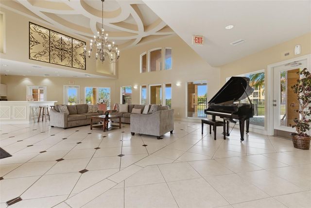 4323 BAYSIDE VILLAGE DRIVE 312, Tampa, FL 33615