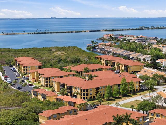 4323 BAYSIDE VILLAGE DRIVE 312, Tampa, FL 33615