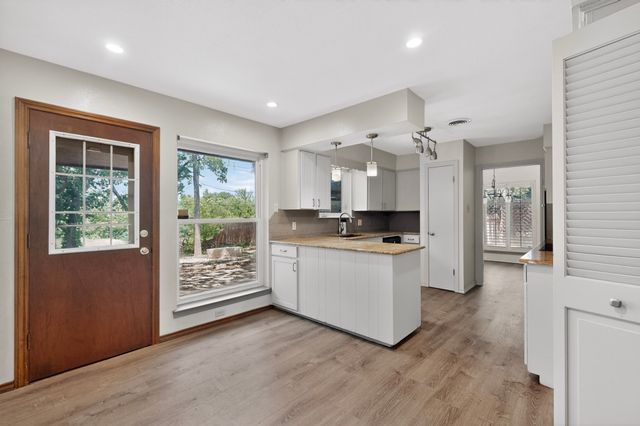 3411 Sheffield Drive, Arlington, TX 76013