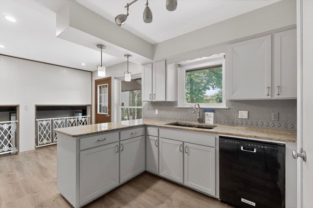 3411 Sheffield Drive, Arlington, TX 76013