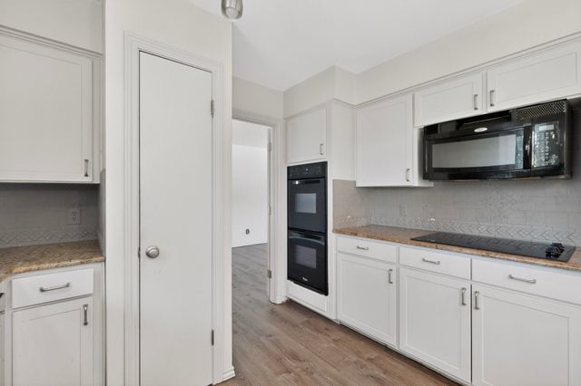 3411 Sheffield Drive, Arlington, TX 76013