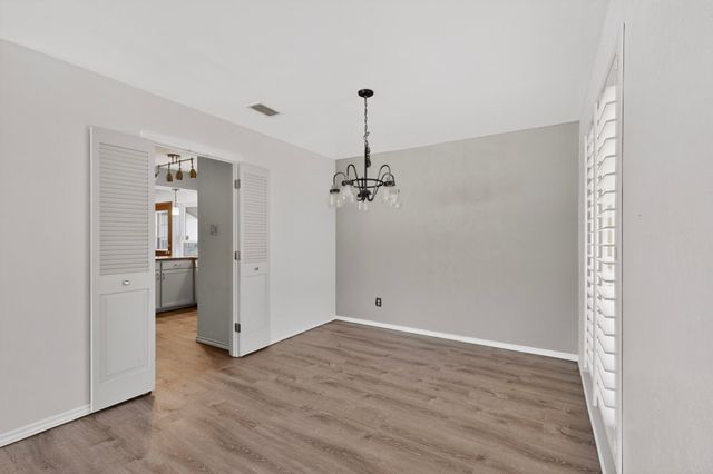 3411 Sheffield Drive, Arlington, TX 76013