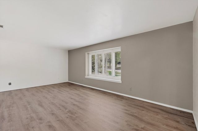 3411 Sheffield Drive, Arlington, TX 76013