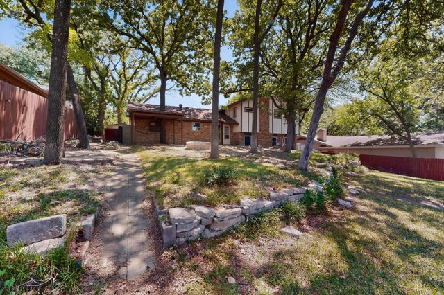 3411 Sheffield Drive, Arlington, TX 76013