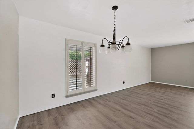 3411 Sheffield Drive, Arlington, TX 76013