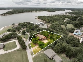9094 Waters Edge, Kingston, OK 73439