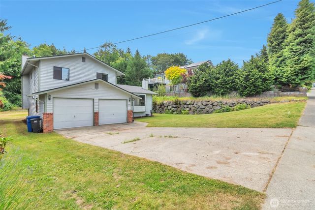 3206 56th Street SW, Everett, WA 98203
