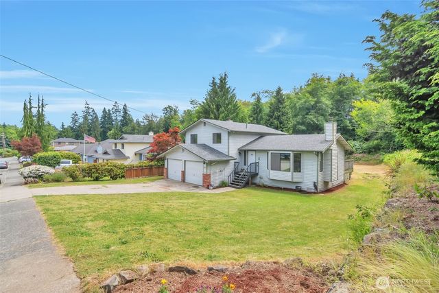 3206 56th Street SW, Everett, WA 98203
