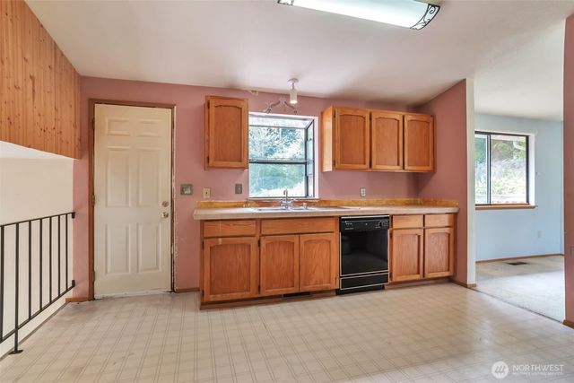 3206 56th Street SW, Everett, WA 98203