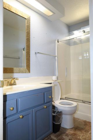 5808 Gentry Ave, Stockton, CA 95210