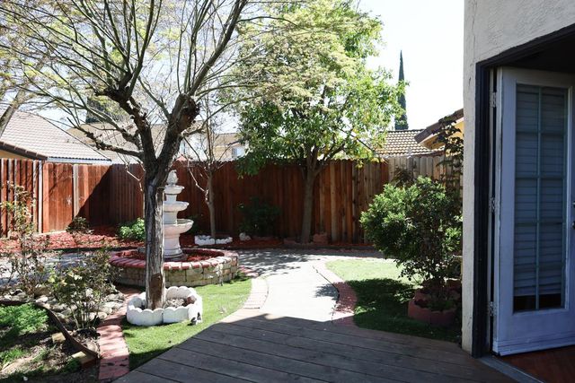 5808 Gentry Ave, Stockton, CA 95210