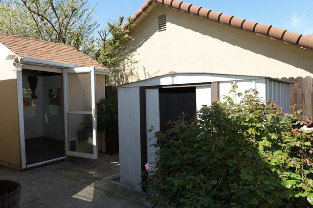 5808 Gentry Ave, Stockton, CA 95210