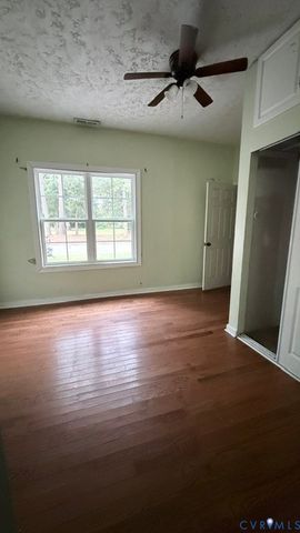 2409 W City Point Rd, Hopewell, VA 23860
