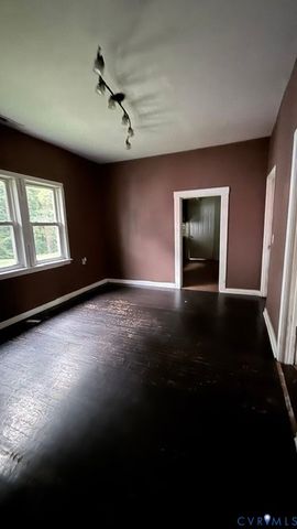 2409 W City Point Rd, Hopewell, VA 23860