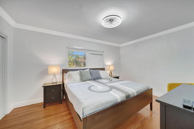 2724 NE 14th Street 6, Fort Lauderdale, FL 33304